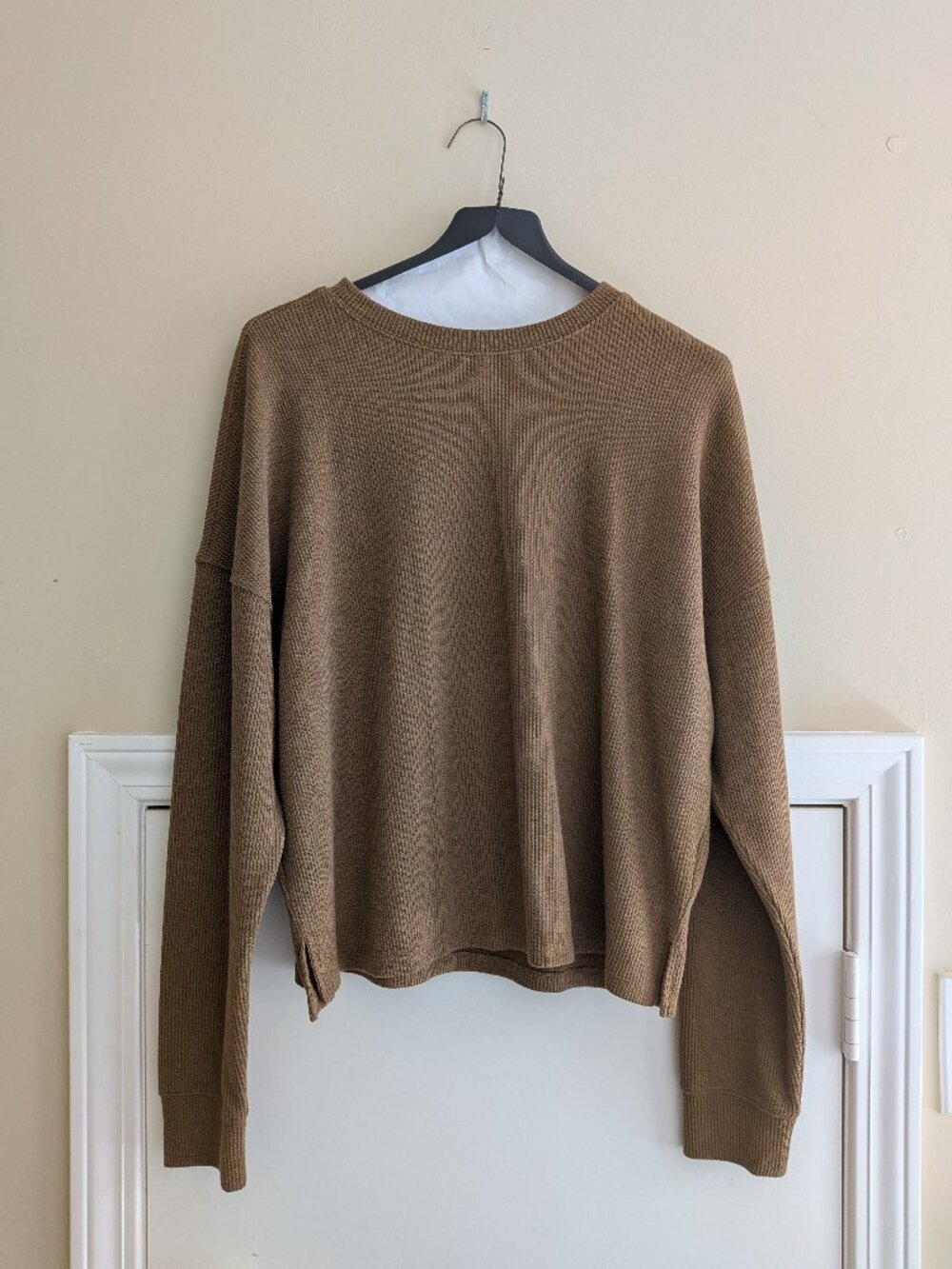 NWT Thread & Supply Textured Brown Long Sleeve Top